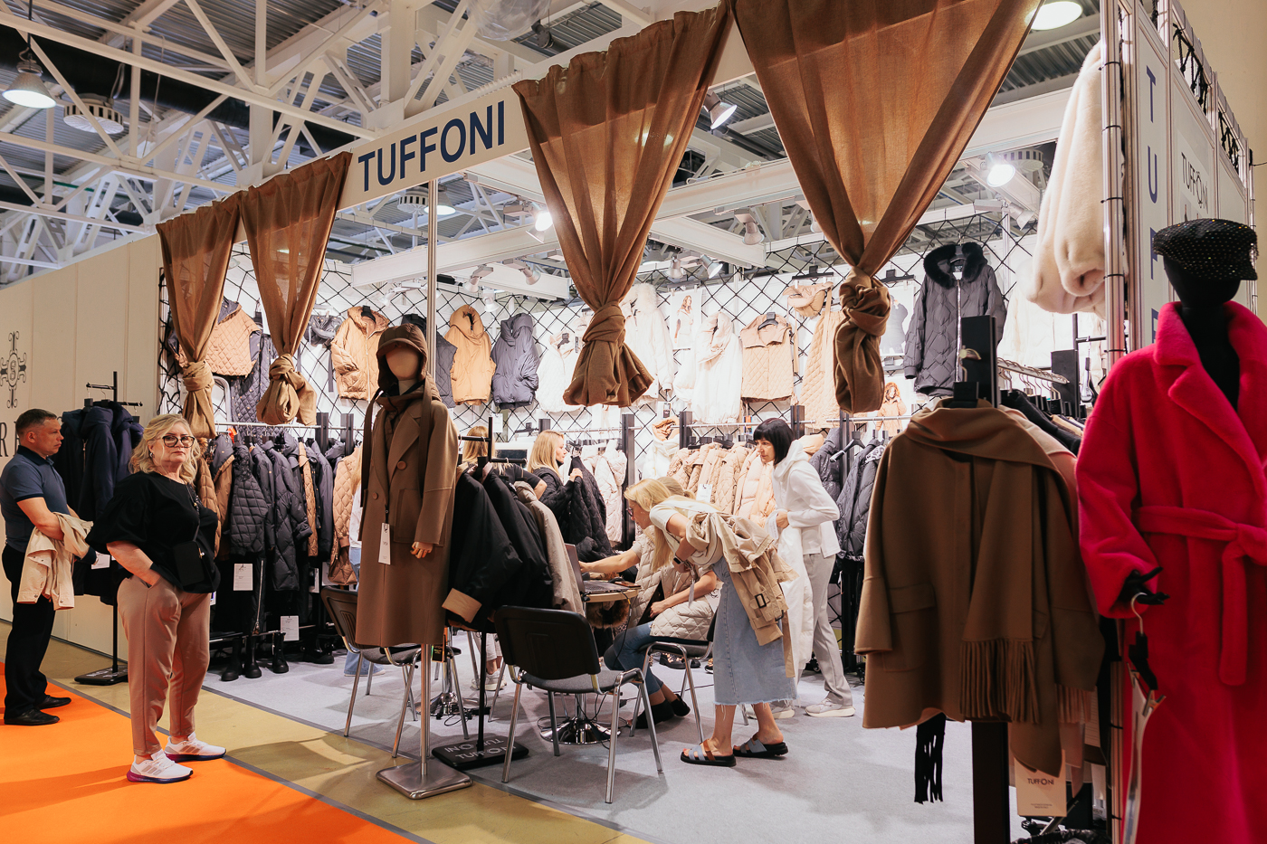 LeShow Moscow Fuarı 17